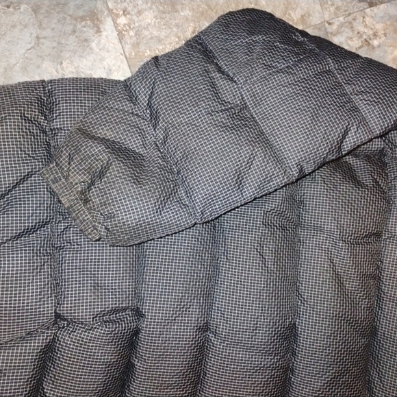 First Down Men's Charcoal Reversible Puffer Jacket - Picture 7 of 10